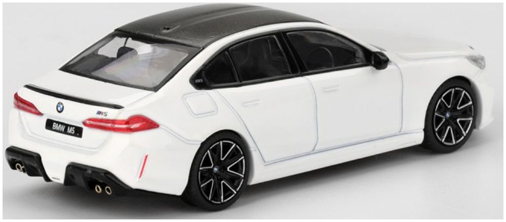 Available To Order – BMW M5 Alpine White (RHD) 1:64 (TSM MGT01092-R)