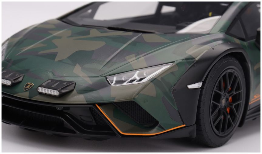 Lamborghini Huracan Sterrato All-Terrain Bosco 1:18 – diecast model (view 4)