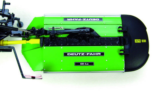 Available To Order – Deutz Front & Rear Mower Set 1:32 (UNI 2834)
