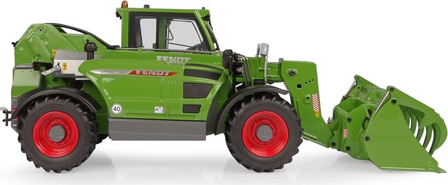 Fendt Cargo T955 1:32 – diecast model (view 3)