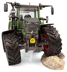 Fendt 620 Vario 1:32 Universal Hobbies Model (view 3)