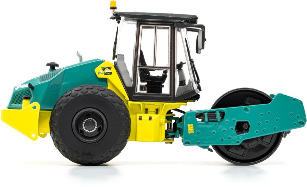 Available To Order – Ammann ARS110 Roller 1:50 (USK 31019)