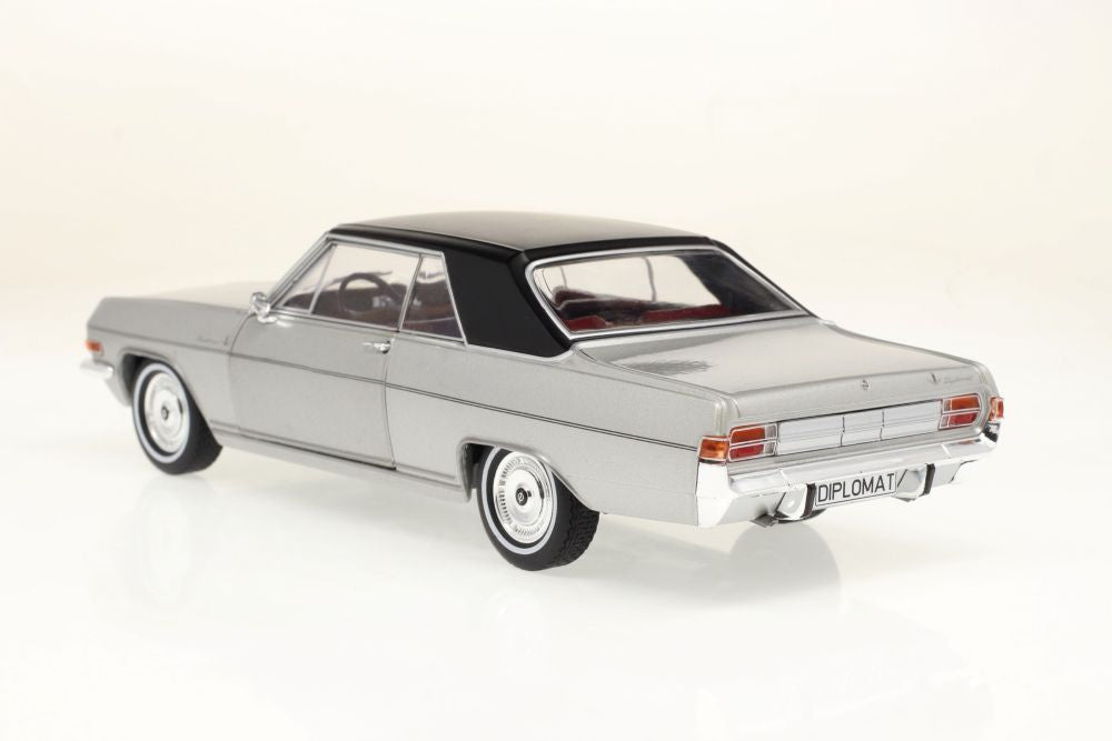 Available to Order – Opel Diplomat Coupe Silver 1965 1:24 (WHI 124082)