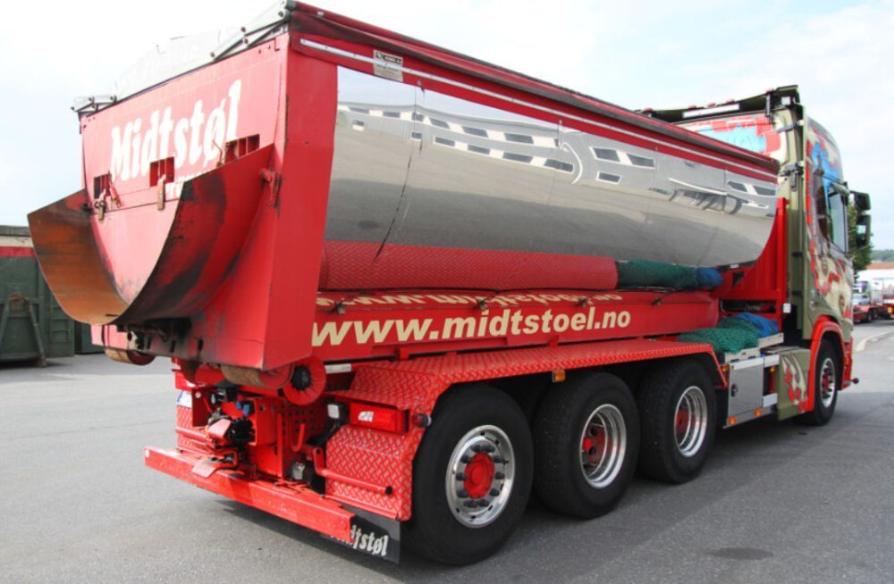 Available To Order – Scania R Highline CR20H 8x4 Riged Truck Hooklift System + Container 'Midtstol' 1:50 (WSI 01-3673)