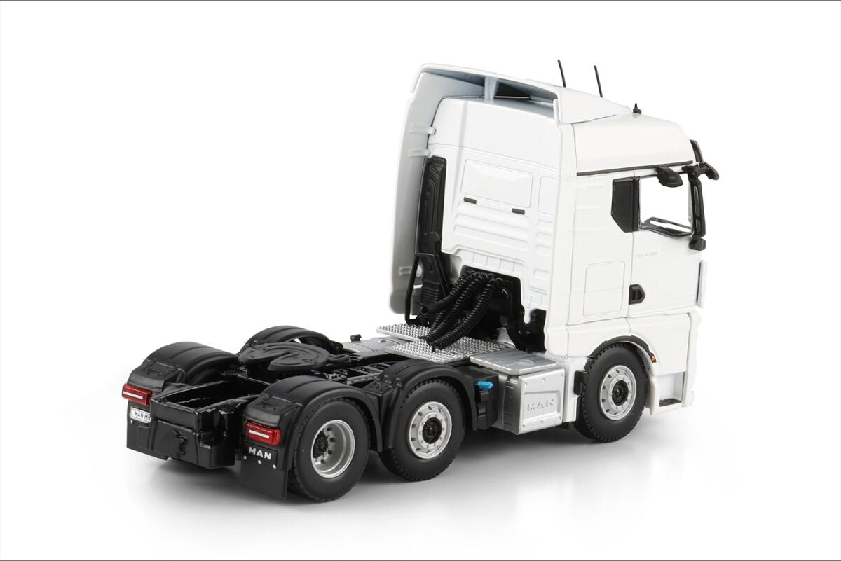 Available To Order – MAN TGX GM 6x2 Twin Steer Axle White Line 1:50 (WSI 03-2062)