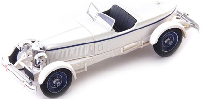 Available to Order – Packard 6th Series Thomspson Special White 1:43 Autocult Model (ATC 02032)