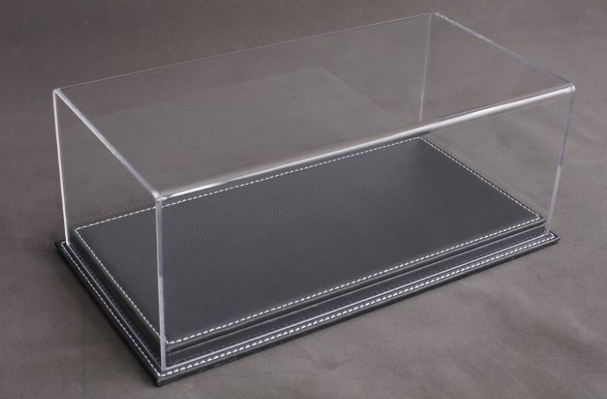 Available To Order – Mulhouse Display Case with Anthracite Leather Base 1:24 Atlantic Model (ATL 10125)