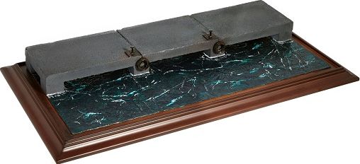 Available To Order – Harbour Diorama Based Display Case 1:43/ 1:50 Atlantic Model (ATL 30202)