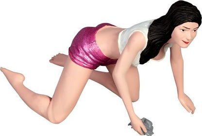 Available To Order – Kim Car Washer Figurine 1:43 Atlantic Model (ATL 43019)