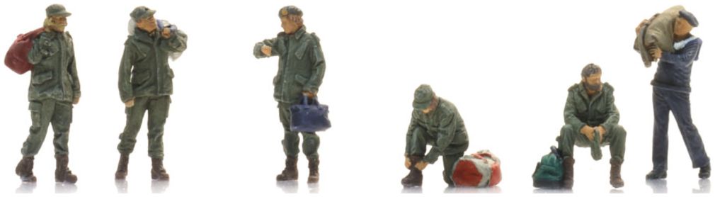 Available To Order – Conscripts on Leave Awaiting Train Ready-Made, Painted 1:87 Artitec Model (ATT 5870149)