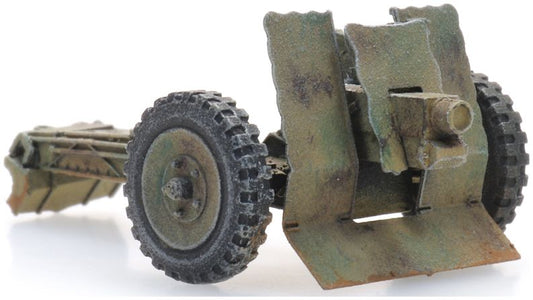 7.5 cm leIG 18 Camo (WM) Ready-Made, Painted 1:87 Artitec Model