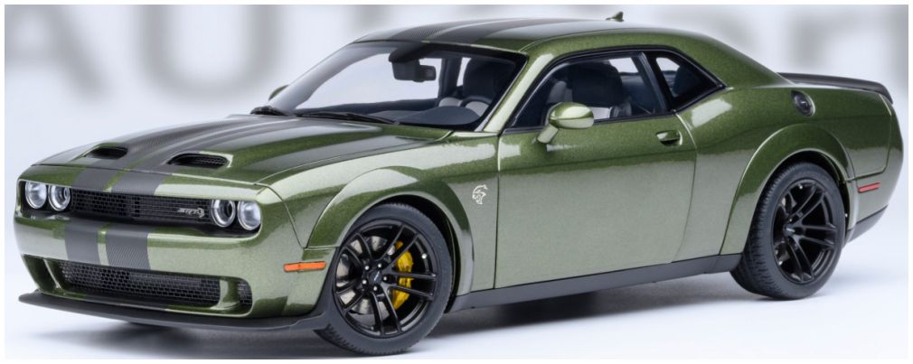 Available To Order – Dodge Challenger SRT Jailbreak 2022 F8 Green 1:18 (AUT 71761)