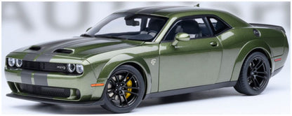 Available To Order – Dodge Challenger SRT Jailbreak 2022 F8 Green 1:18 (AUT 71761)