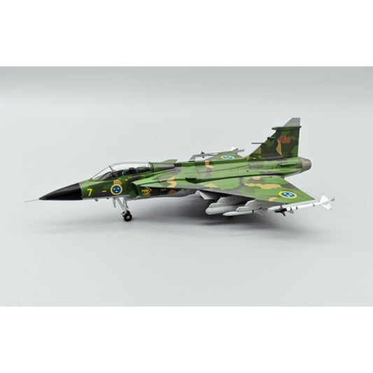 THIS ITEM IS AVAILABLE TO ORDER FROM OUR SUPPLIER - 1:72 AVIATION 72 AV7243005 SAAB GRIPEN JAS-39A 39131 SWEDISH AIR FORCE SPLINTER MARKINGS