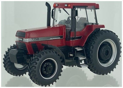 Case IH Magnum 7250 1:32 Britians Farm Model