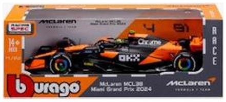 Available To Order – McLaren Tyre Changing Racing Car (2024) Norris Playset 1:24 Bburago Model (BUR 28074N)