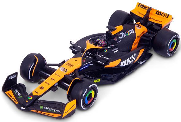 McLaren MCL38 2024 #81 Oscar Piastri (With Helmet)(Cased) 1:43 – diecast model