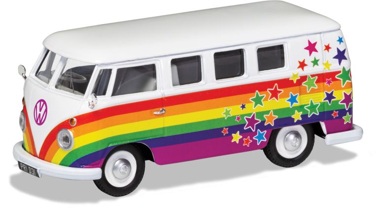 Available to Order – Volkswagen Campervan 'Peace Love and Wishes' 1:43 (COR 02731CC)