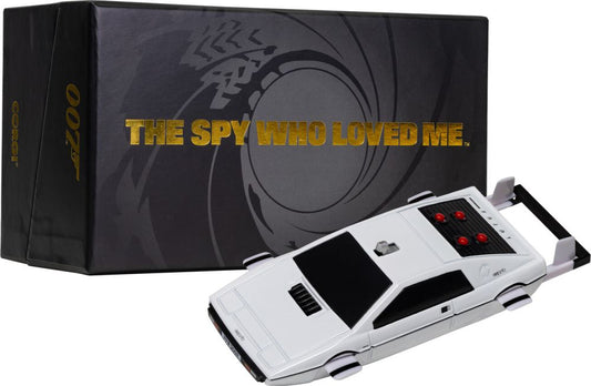 Available to Order – Lotus Esprit Submarine 'The Spy Who Loved Me' James Bond 1:36 (COR 04514CC)