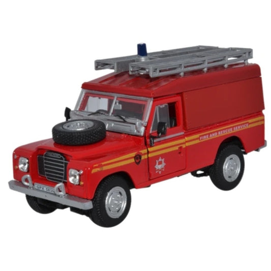 THIS ITEM IS AVAILABLE TO ORDER FROM OUR SUPPLIER - 1:43 CARARAMA CR039 LAND ROVER FIRE