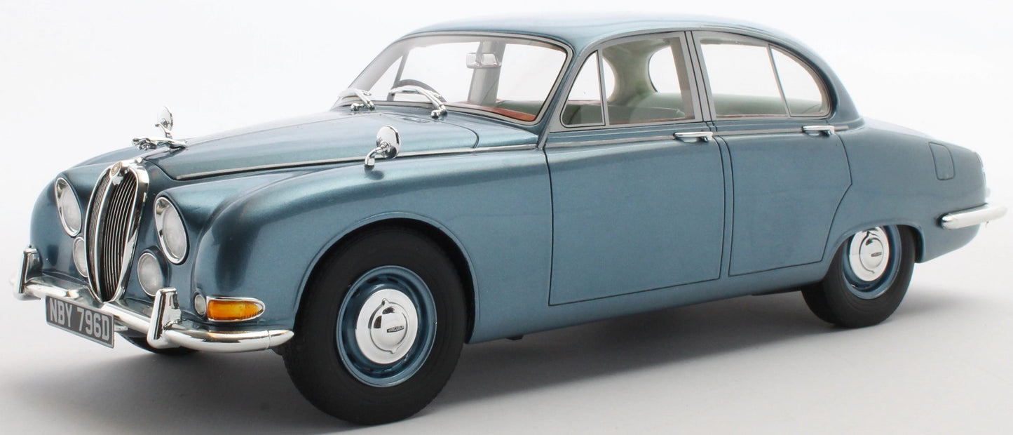 Available To Order – Jaguar S-Type Opalescent Blue 1965 (Ltd Edition 96pcs) 1:18 (CUL CML054-4)