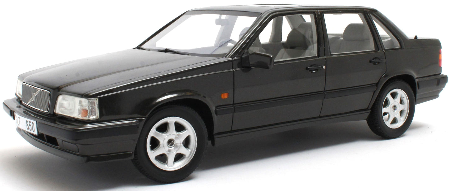 Available To Order – Volvo 850 GLT Dark Grey Metallic 1991-1994 1:18 (CUL CML171-2)