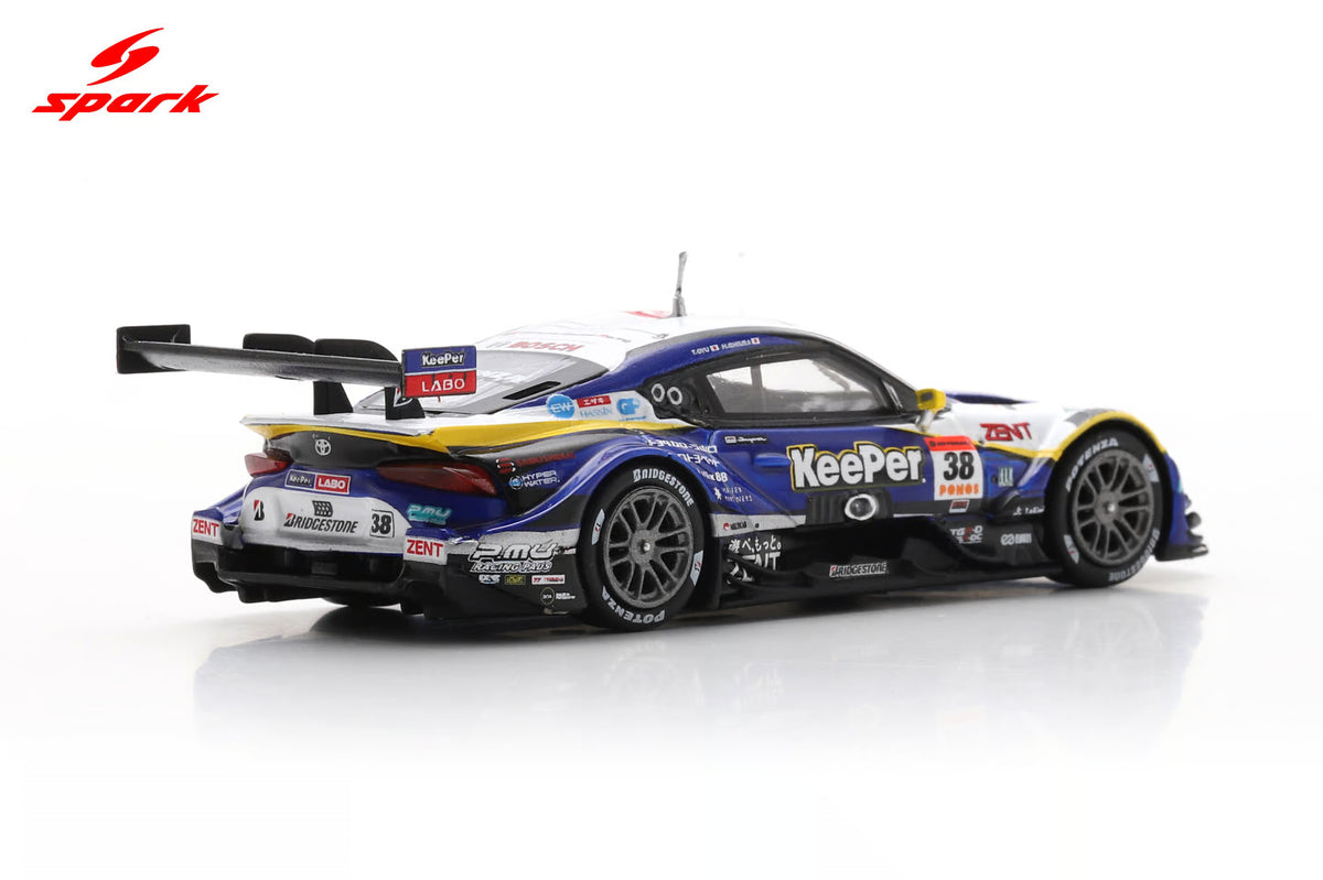 KeePer Cerumo GR Supra TGR Team KeePer Cerumo #38 GT500 Super GT 2025 Ishiura/Oyu 1:64 Spark Model (view 8)