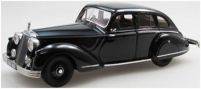 Invicta Black Prince Saloon Charlesworth w/Separate Lights/Bumpers Black 1947 1:43 – diecast model