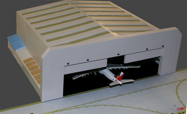 Available To Order – Widebody Aircraft Hangar 1:400 Scale 1:400 (GEM GJWBHGR)