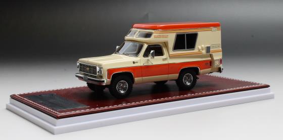 Available To Order – Chevrolet Blazer Chalet Orange/Cream 1978 1:43 (GIM 069B)