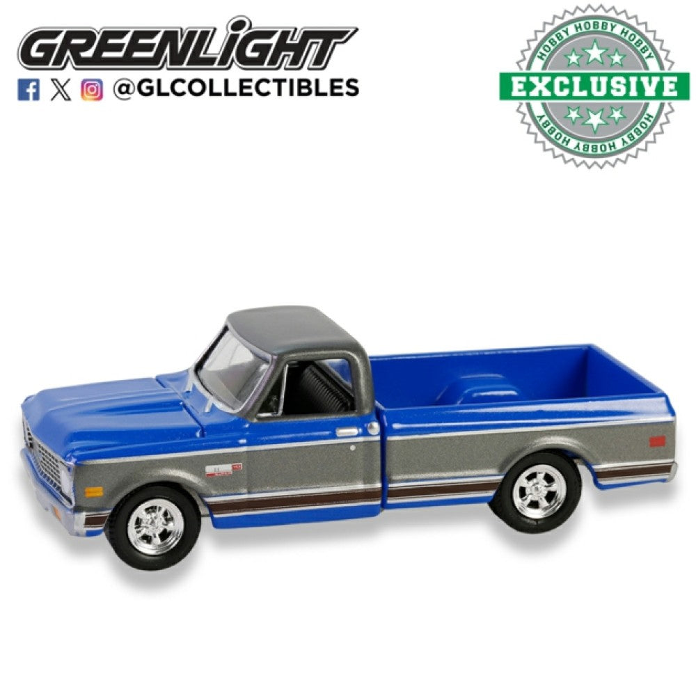 Available to Order – Chevy Cheyenne C10 Short Bed 1972 - Electric Blue and Gunmetal Grey (hobby Exclusive) 1:64 GreenLight Model (GL30567)