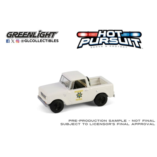 THIS ITEM IS AVAILABLE TO ORDER FROM OUR SUPPLIER - 1:64 GREENLIGHT GL43040-B HOT PURSUIT SERIES 46 - 1964 HARVESTER SCOUT HALF CAB - CALIFORNIA HIGHWAY PATROL