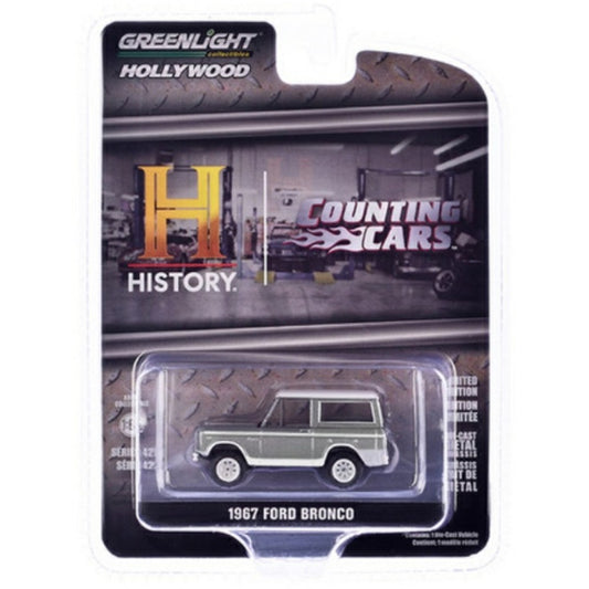THIS ITEM IS AVAILABLE TO ORDER FROM OUR SUPPLIER - 1:64 GREENLIGHT GL62030-E HOLLYWOOD SERIES 42 - COUNTING CARS 1967 FORD BRONCO