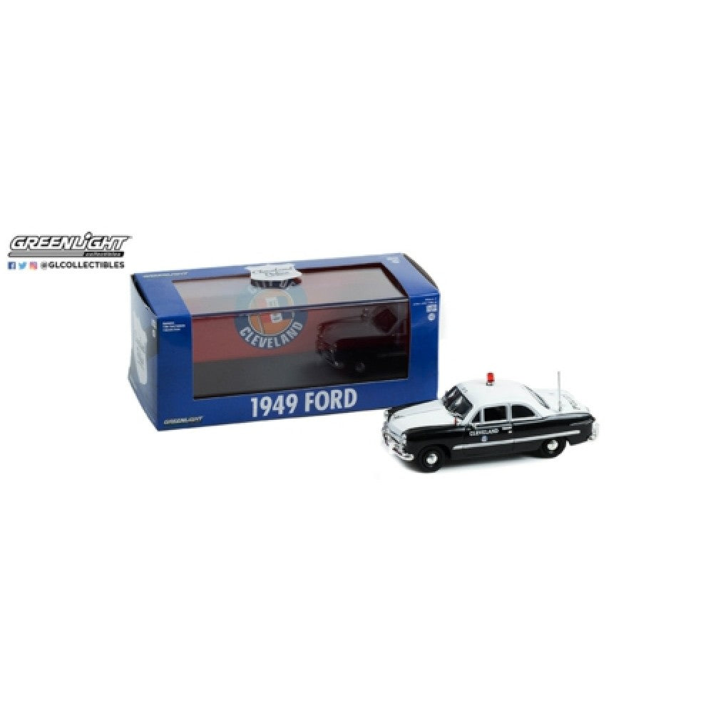 THIS ITEM IS AVAILABLE TO ORDER FROM OUR SUPPLIER - 1:43 GREENLIGHT GL86635 1949 FORD CLEVELAND POLICE, CLEVELAND OHIO
