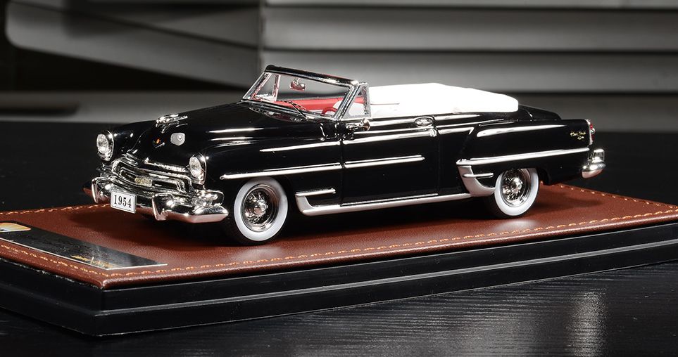 Available To Order – Chrysler New Yorker Deluxe Convertible Black 1954 1:43 (GLM 130805)