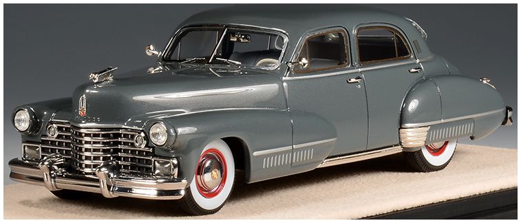 Cadillac Sixty Special Grey 1942 1:43 – diecast model