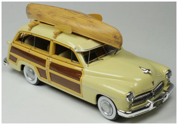 Available to Order – Mercury Woodie Miami Cream 1949 1:43 (GOL 050B)