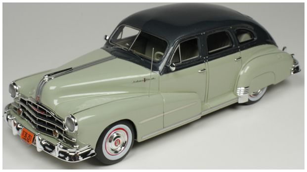 Pontiac Silver Streak 4 Door Sedan Oyster Grey 1948 1:43 Goldvarg Model