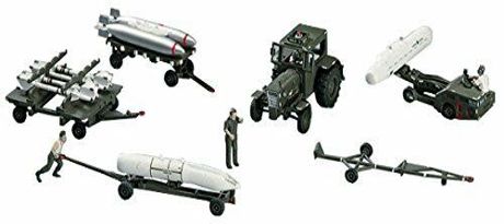 Weapon Loading Equipment 1:72 Hasegawa Model