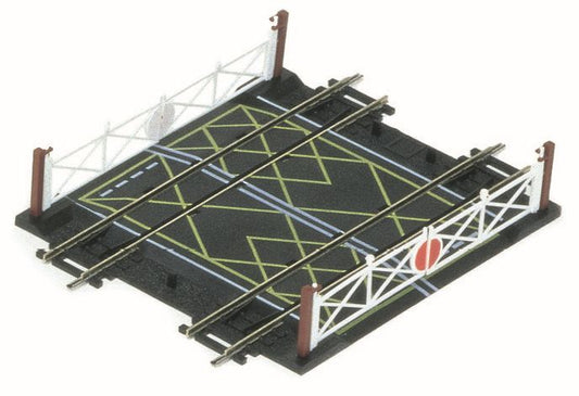 Available To Order – Level Crossing, Double Track 1:76 / H0 / 00 (HOR R636)