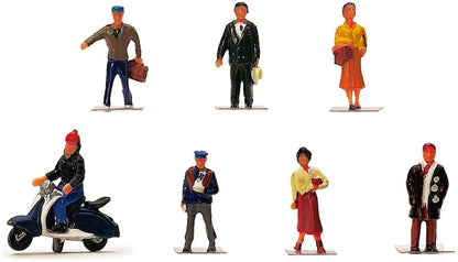 Available To Order – City People 1:76 (HOR R7115)