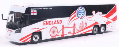 Available To Order – MCI D4520 Coach England National Soccer Team 1:87 Iconic Replicas Model (ICO 870724)