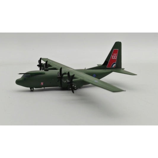 Inflight 200 1:200 UK - AIR FORCE LOCKHEED MARTIN C-130J HERCULES C5 (L-382) ZH887 WITH STAND
