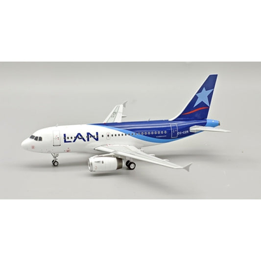 Inflight 200 1:200 LAN AIRLINES AIRBUS A318-121 CC-CZR WITH STAND