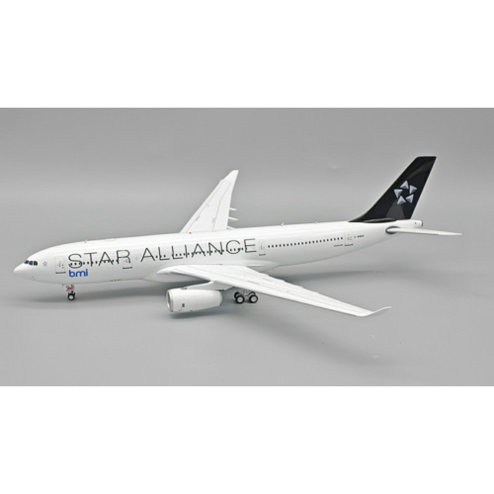 IF332BMWBD - 1:200 Star Alliance (bmi British Midland) Airbus A330-243 G-wwbd With Stand Only 72 Models Inflight 200 Model