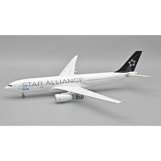 Available To Order – IF332BMWBD - 1:200 STAR ALLIANCE (BMI BRITISH MIDLAND) AIRBUS A330-243 G-WWBD WITH STAND ONLY 72 MODELS INFLIGHT 200 Model (IF332BMWBD)