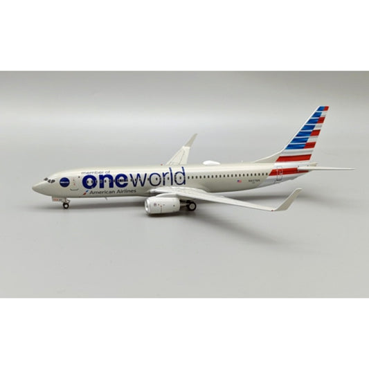 Inflight 200 1:200 ONEWORLD (AMERICAN AIRLINES) BOEING 737-823 N837NN WITH STAND
