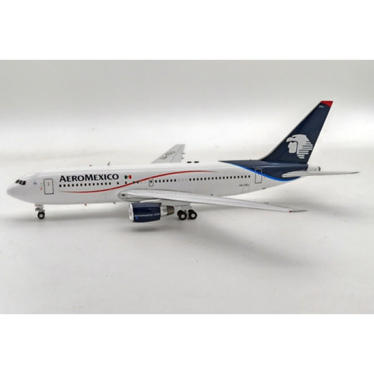 Inflight 200 1:200 B767-283/ER AEROMEXICO XA-FRJ WITH STAND