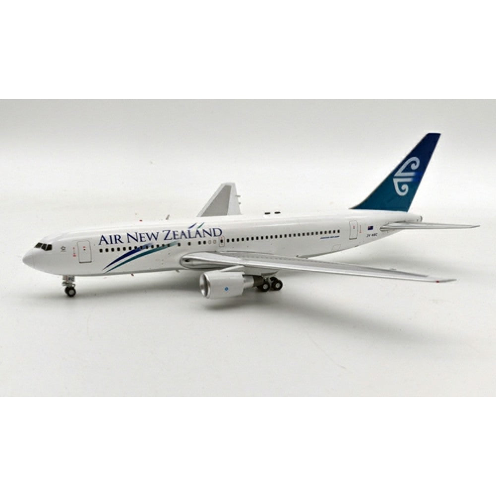 Inflight 200 1:200 AIR NEW ZEALAND BOEING 767-219/ER ZK-NBC WITH STAND NEW COLOURS