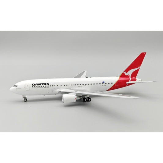 Inflight 200 1:200 QANTAS BOEING 767-238/ER VH-EAJ WITH STAND LIMITED
